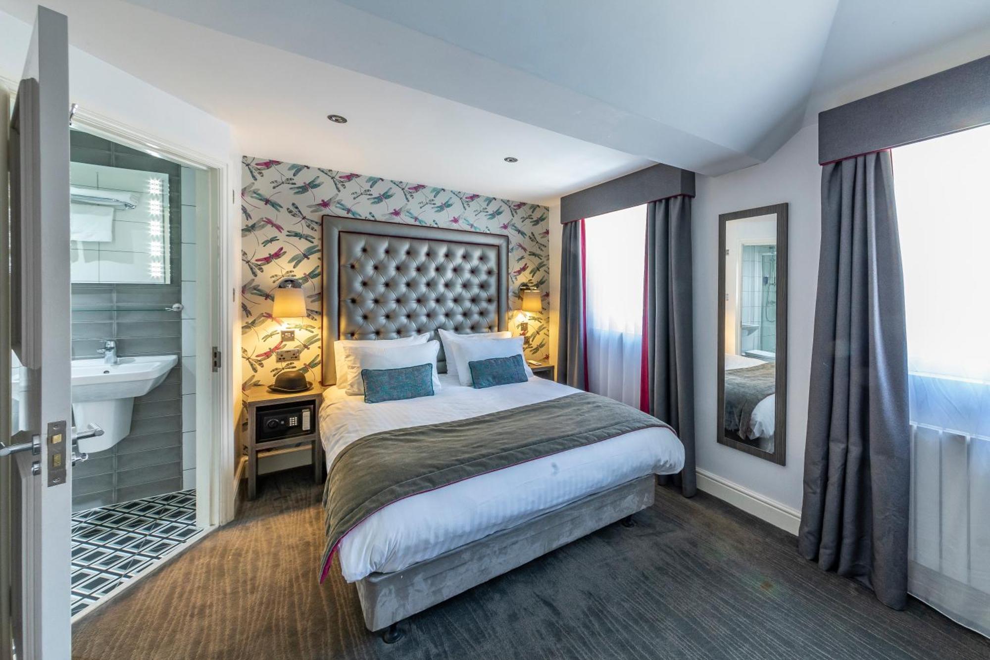 The Beverley Hotel London - Victoria Exterior foto